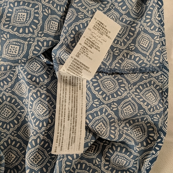 Hollister blue white patterned tank top small 2010 spaghetti strap crossback - Picture 10 of 11